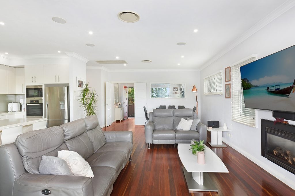 3A Wyoming Avenue, Valley Heights NSW 2777 — photo 4