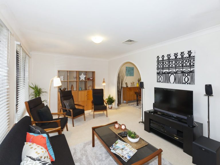 57 Bunnal Avenue, Winmalee NSW 2777 — photo 3