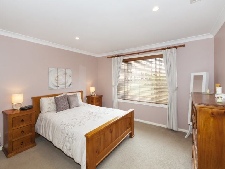 2 Piperita Place, Winmalee NSW 2777 — photo 5
