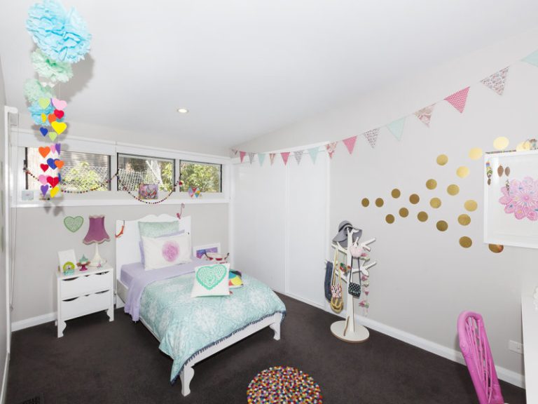 16 The Boulevarde, Warrimoo NSW 2774 — photo 8