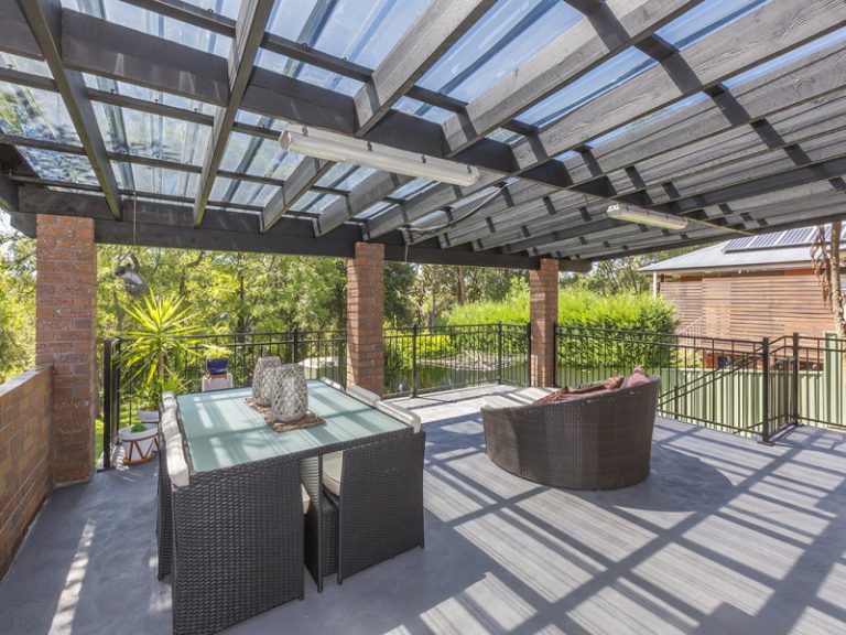 44 Russell Avenue, Valley Heights NSW 2777 — photo 9