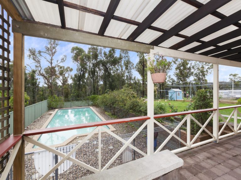 77 Buena Vista Road, Winmalee NSW 2777 — photo 11