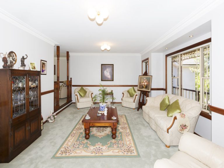 17 Gazania Road, Faulconbridge NSW 2776 — photo 2