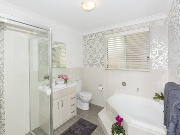 6 Victoria Street, Warrimoo NSW 2774 — photo 7