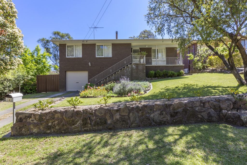 4 Bundah Street, Winmalee NSW 2777