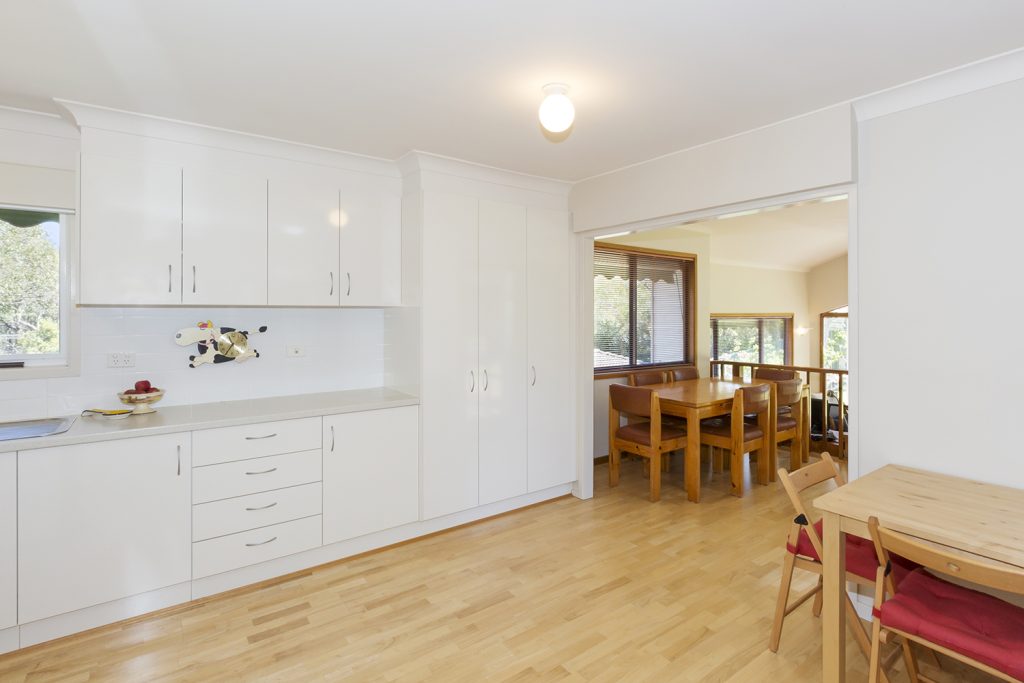 4 Bundah Street, Winmalee NSW 2777 — photo 3