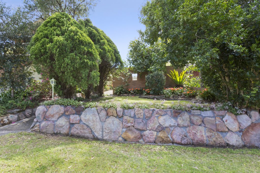 5 Lookout Avenue, Blaxland NSW 2774 — photo 11