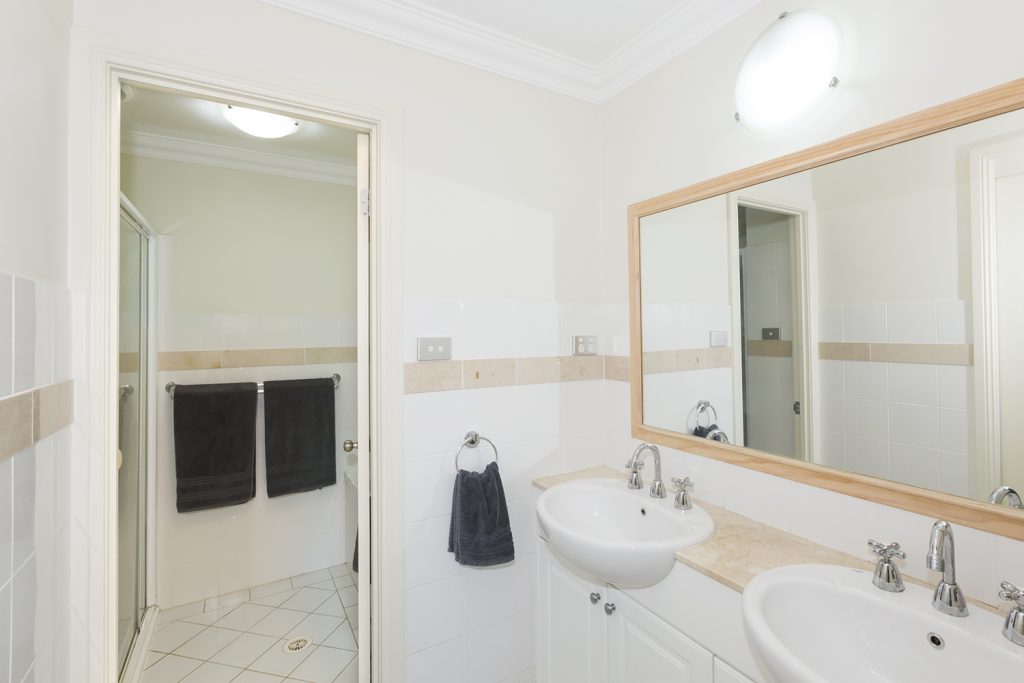 1 Pippas Lane, Blaxland NSW 2774 — photo 7