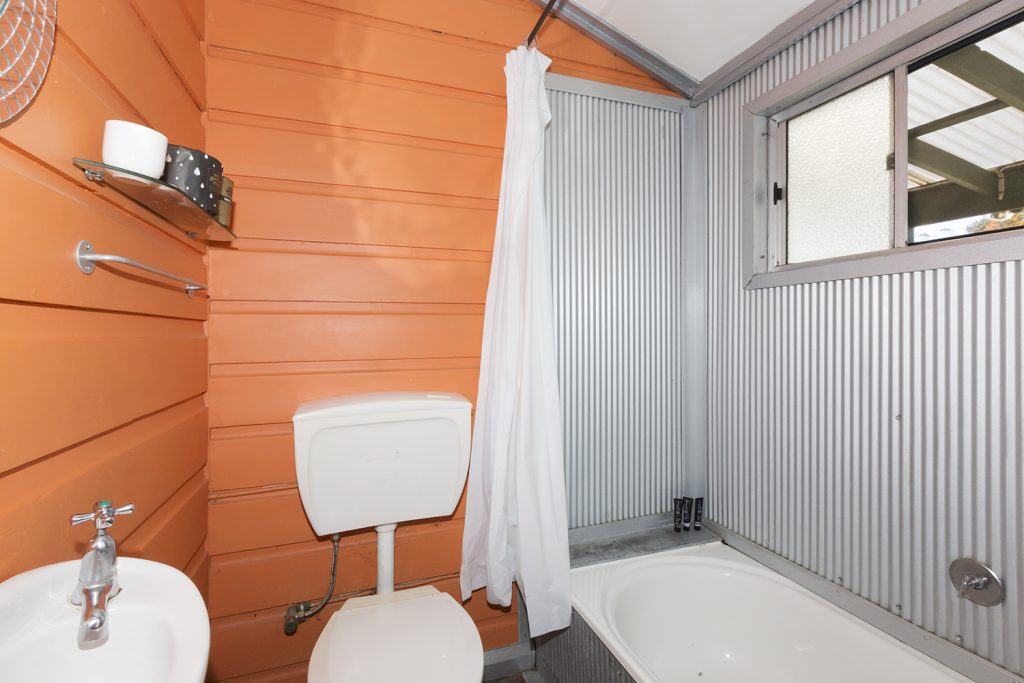 9 The Valley Road, Valley Heights NSW 2777 — photo 8