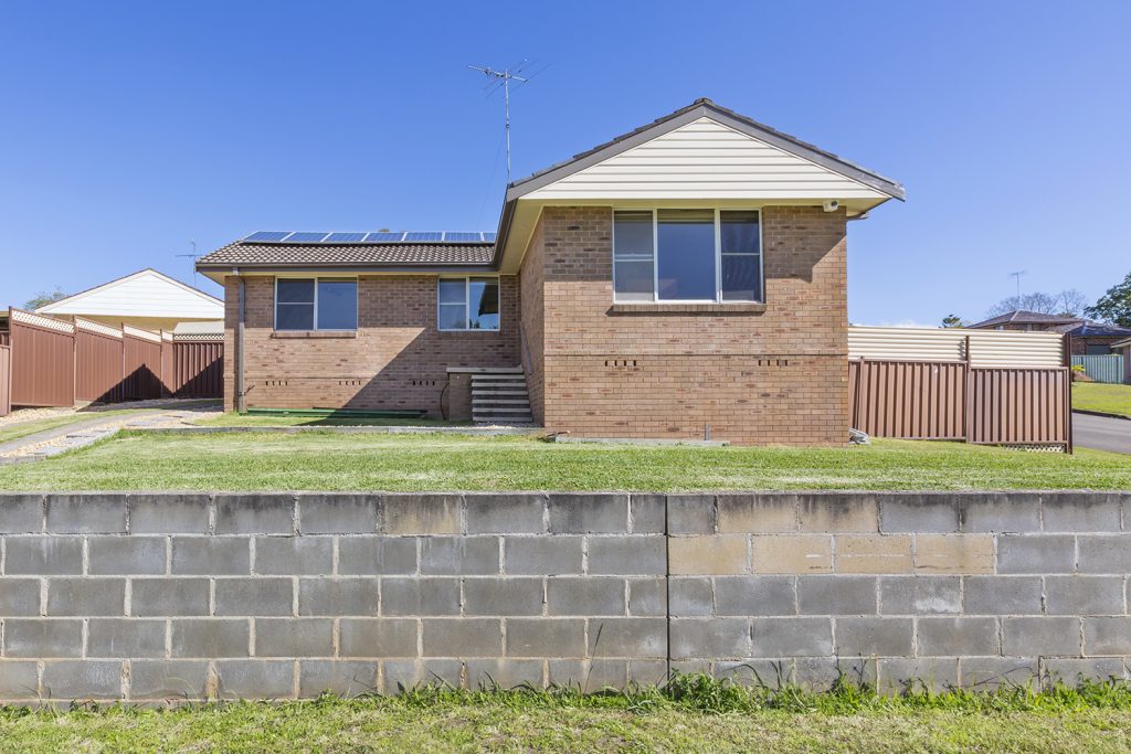 10 Abberton Street, Jamisontown NSW 2750