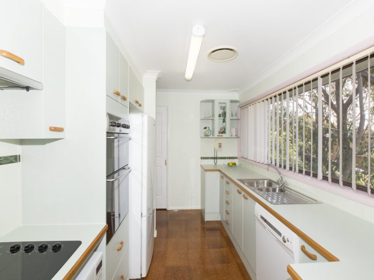 72 Grand View Drive, Mount Riverview NSW 2774 — photo 3