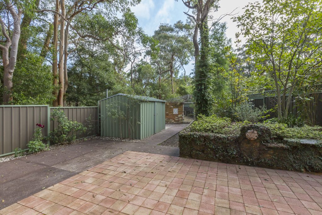 17 Martin Place, Linden NSW 2778 — photo 11