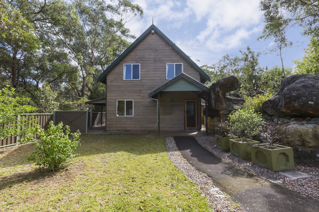 17 Martin Place, Linden NSW 2778
