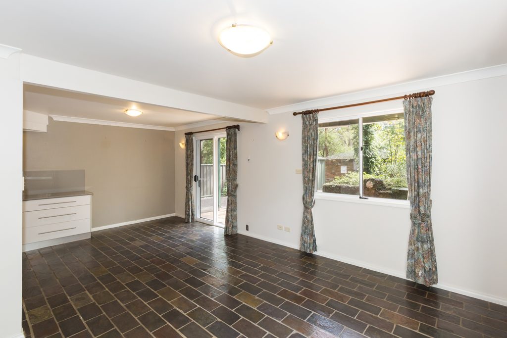 17 Martin Place, Linden NSW 2778 — photo 3