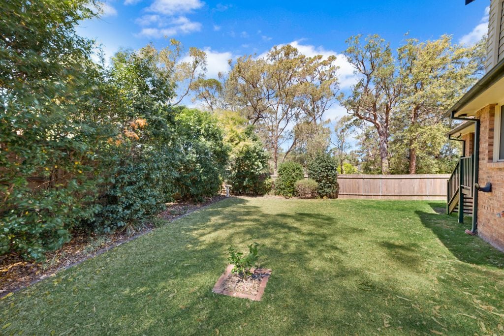 19 Sharwen Place, Blaxland NSW 2774 — photo 10