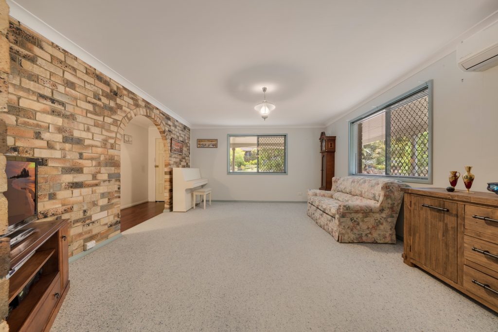19 Western Avenue, Blaxland NSW 2774 — photo 3
