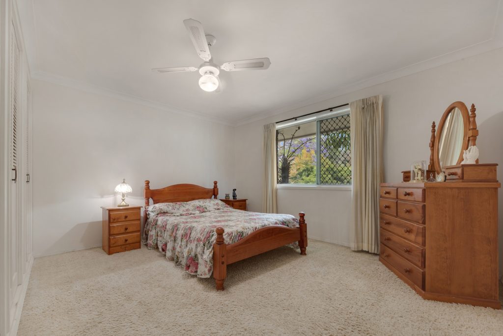 19 Western Avenue, Blaxland NSW 2774 — photo 5