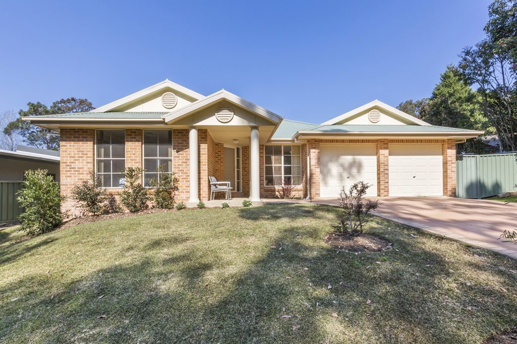 7 Syncarpia Way, Winmalee NSW 2777
