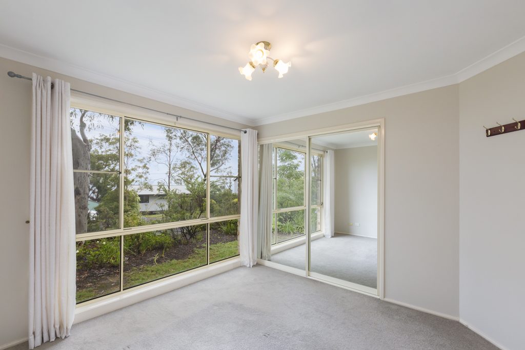 4 Vista Avenue, Lawson NSW 2783 — photo 4