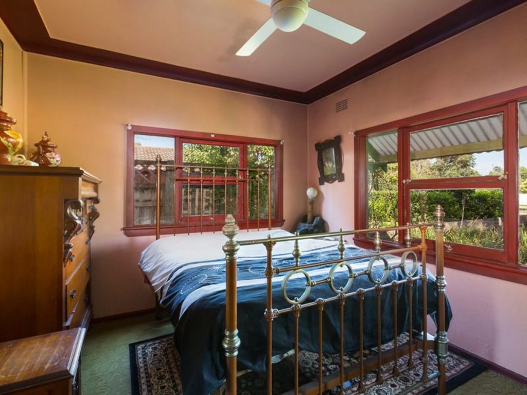 34 Glenbrook Road, Glenbrook NSW 2773 — photo 4