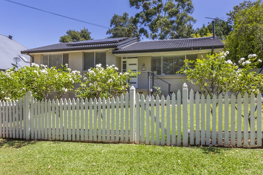 6 Koala Road, Blaxland NSW 2774
