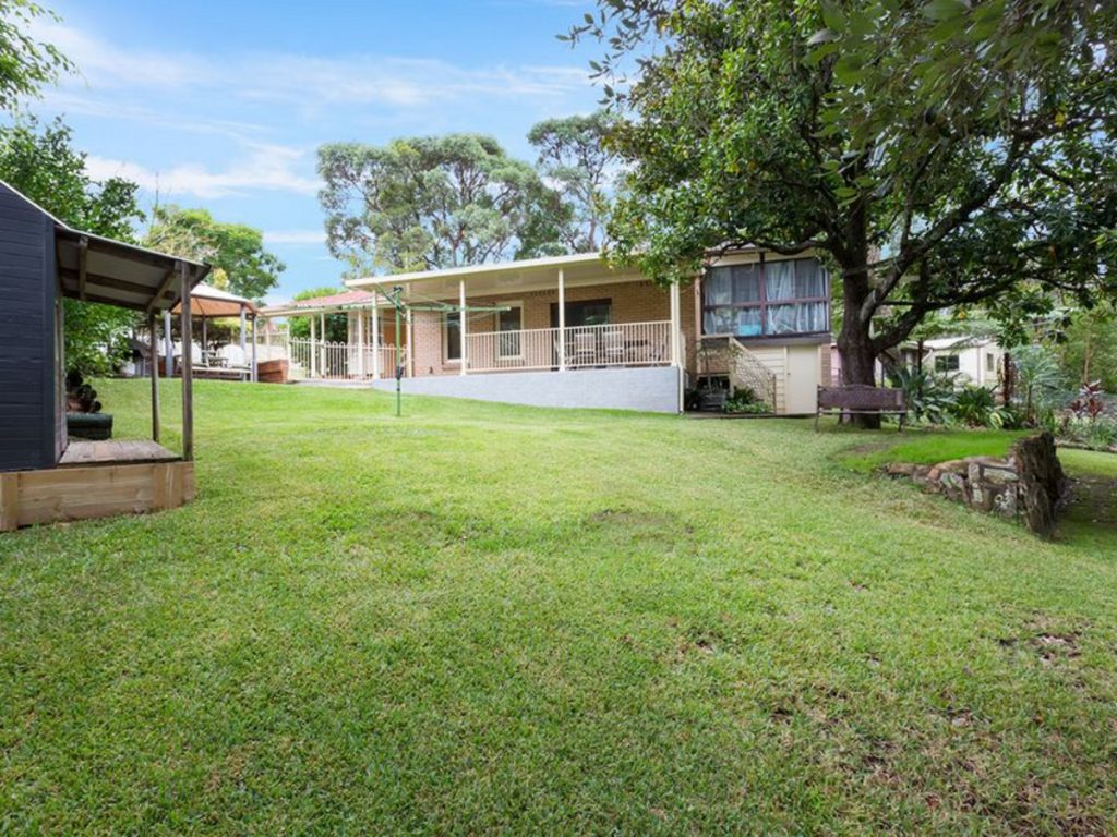 101 Ellison Road, Springwood NSW 2777