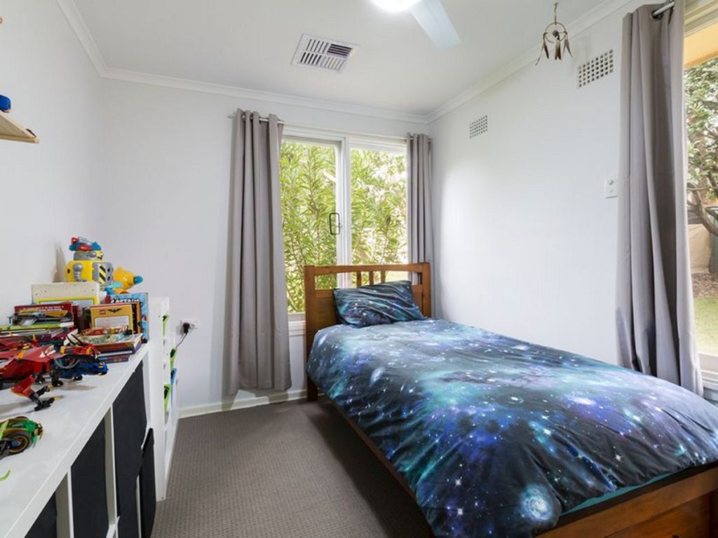 101 Ellison Road, Springwood NSW 2777 — photo 8