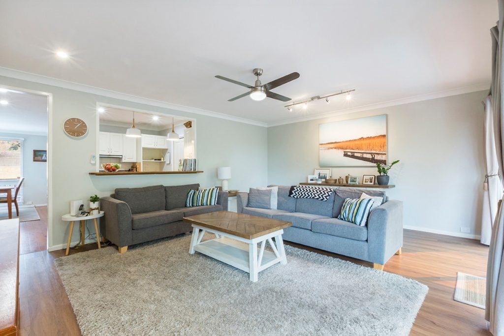 139 Russell Avenue, Valley Heights NSW 2777 — photo 4