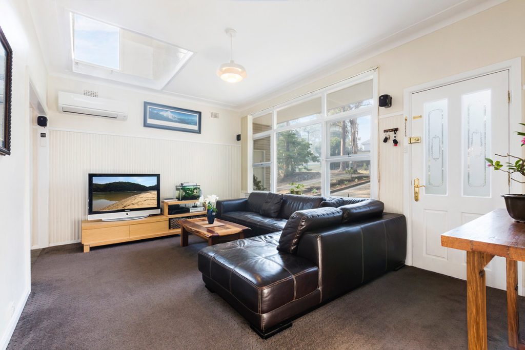 89 St Johns Road, Blaxland NSW 2774 — photo 4
