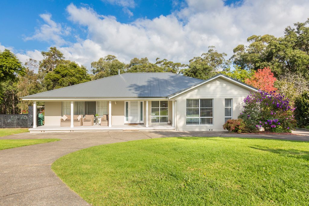 49 Paterson Road, Springwood NSW 2777