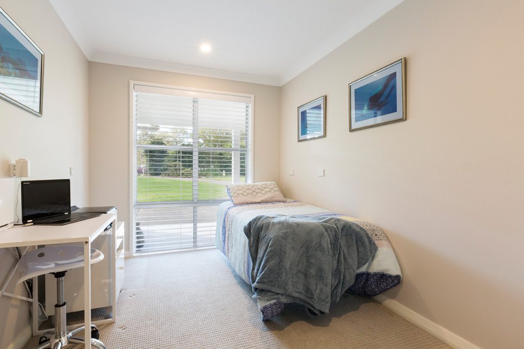 49 Paterson Road, Springwood NSW 2777 — photo 8