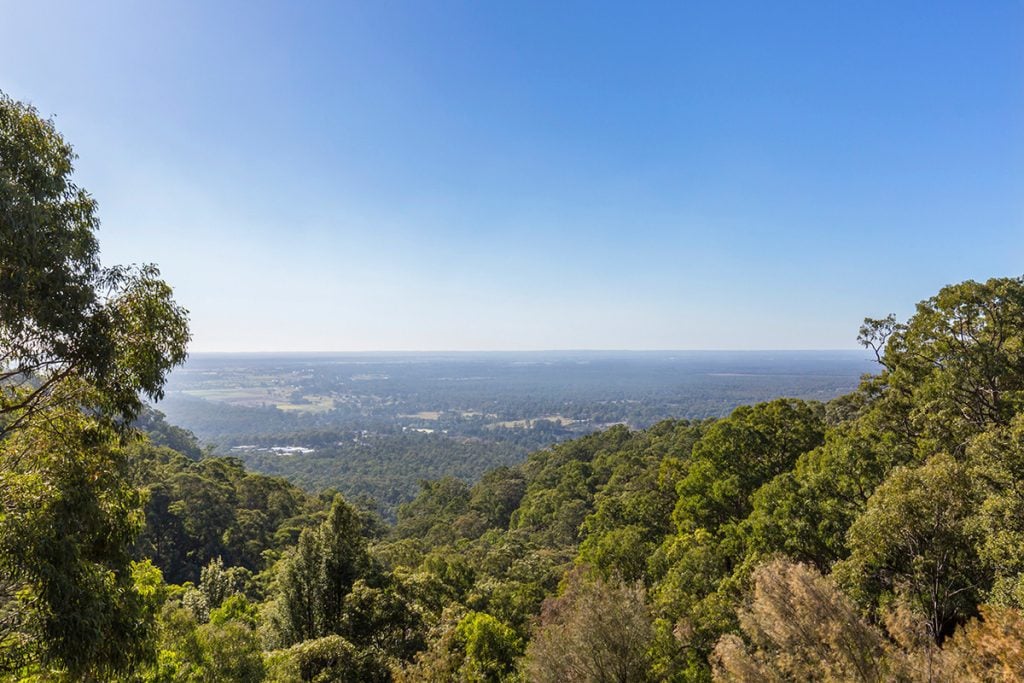 17 Roberts Parade, Hawkesbury Heights NSW 2777 — photo 12