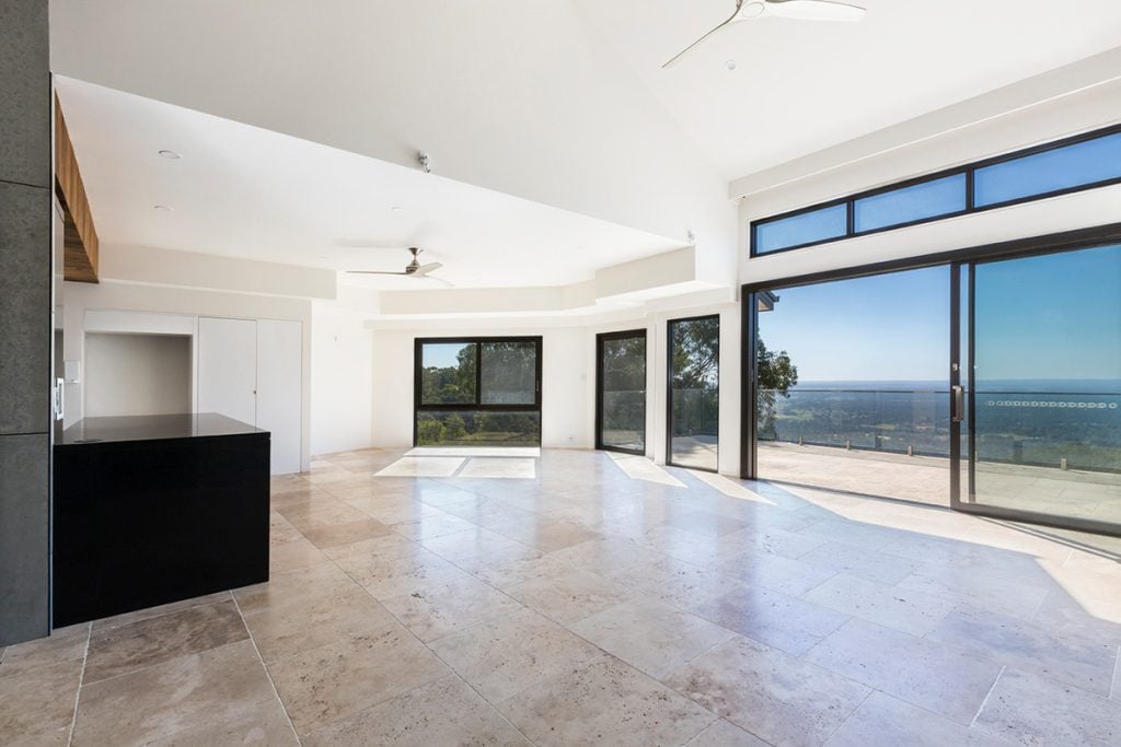 17 Roberts Parade, Hawkesbury Heights NSW 2777 — photo 3