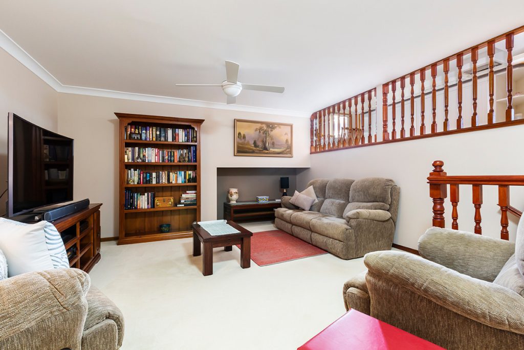 15 Roberts Parade, Hawkesbury Heights NSW 2777 — photo 11