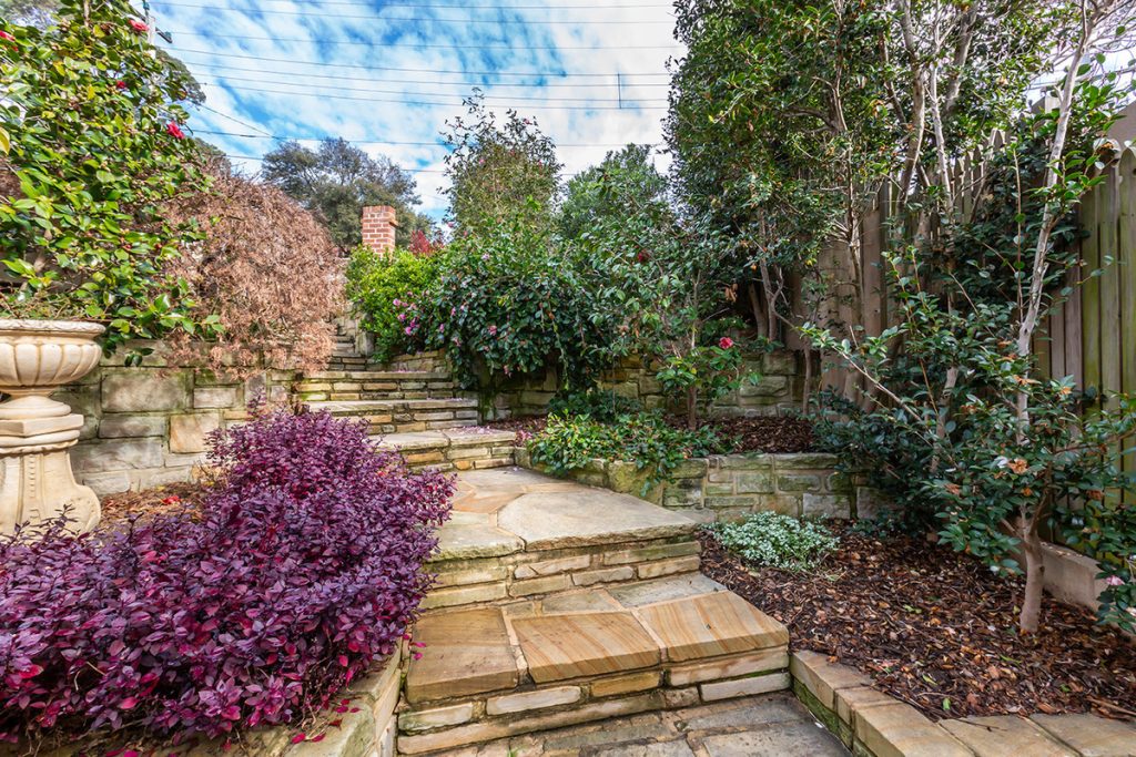 15 Roberts Parade, Hawkesbury Heights NSW 2777 — photo 15