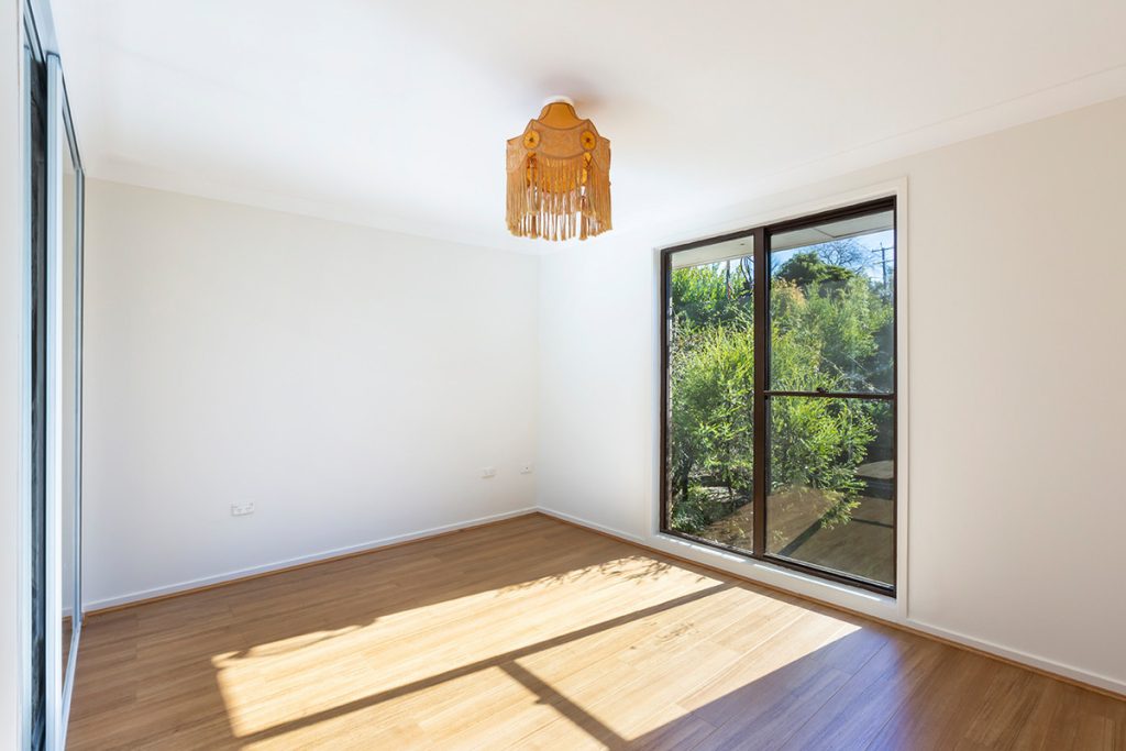 12 Coomassie Avenue, Faulconbridge NSW 2776 — photo 5