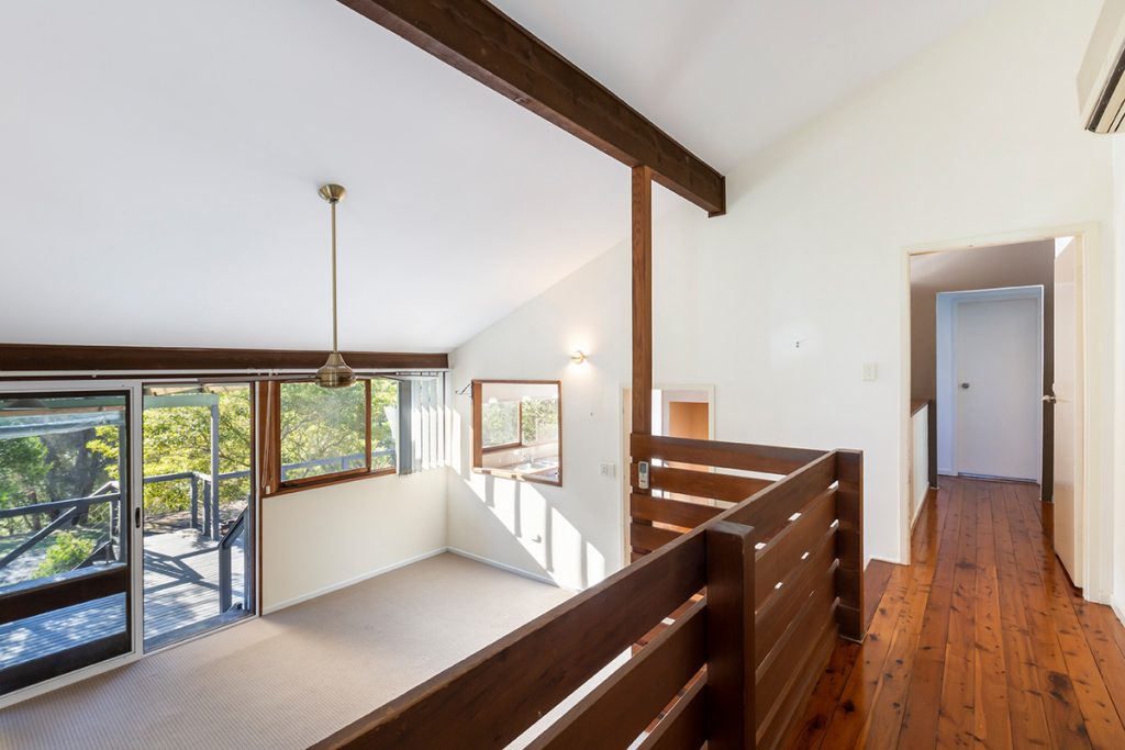 92 Muru Avenue, Winmalee NSW 2777 — photo 2