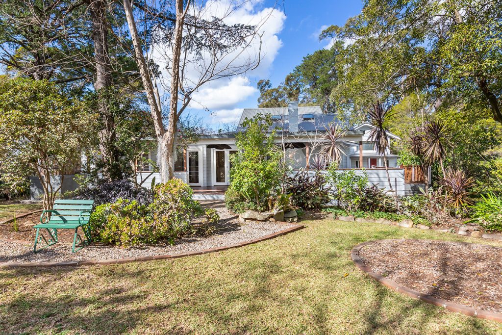 12 Sir Henrys Parade, Faulconbridge NSW 2776 — photo 19