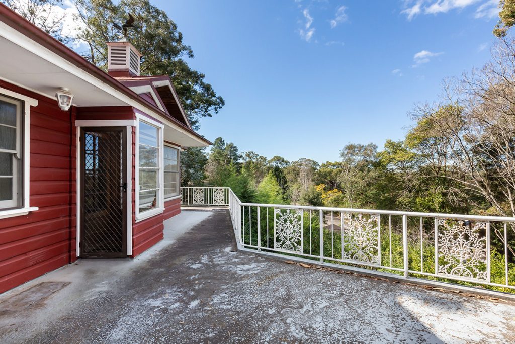 4 Valley Road, Springwood NSW 2777 — photo 11