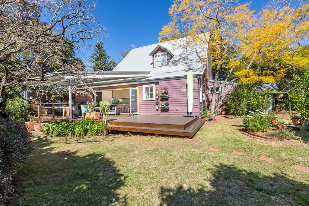 12 Moorecourt Avenue, Springwood NSW 2777 — photo 13