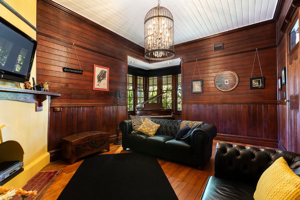 12 Moorecourt Avenue, Springwood NSW 2777 — photo 4