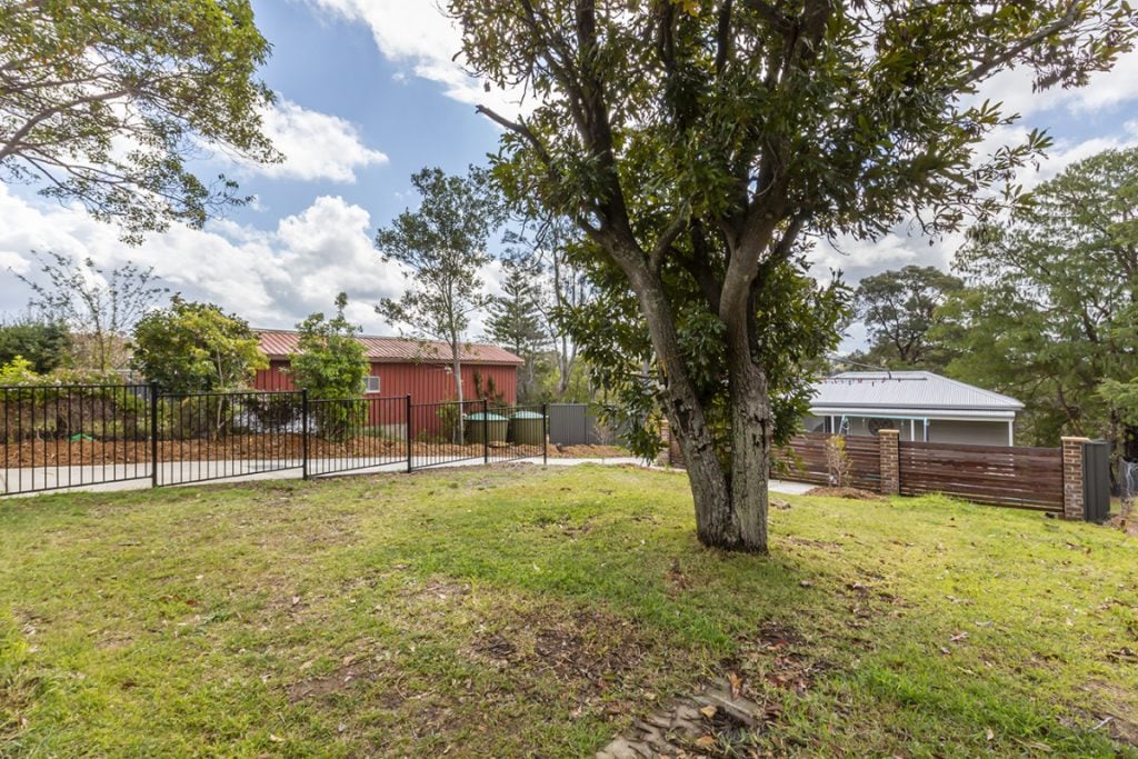 32 Plateau Road, Springwood NSW 2777 — photo 11