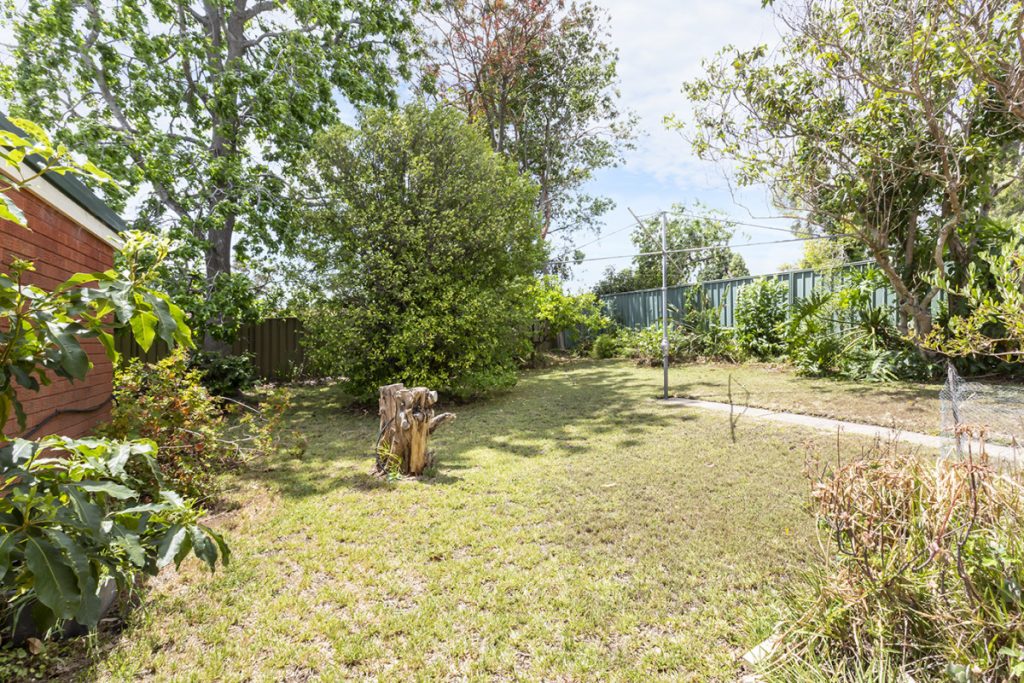 6 Pellion Street, Blaxland NSW 2774 — photo 9