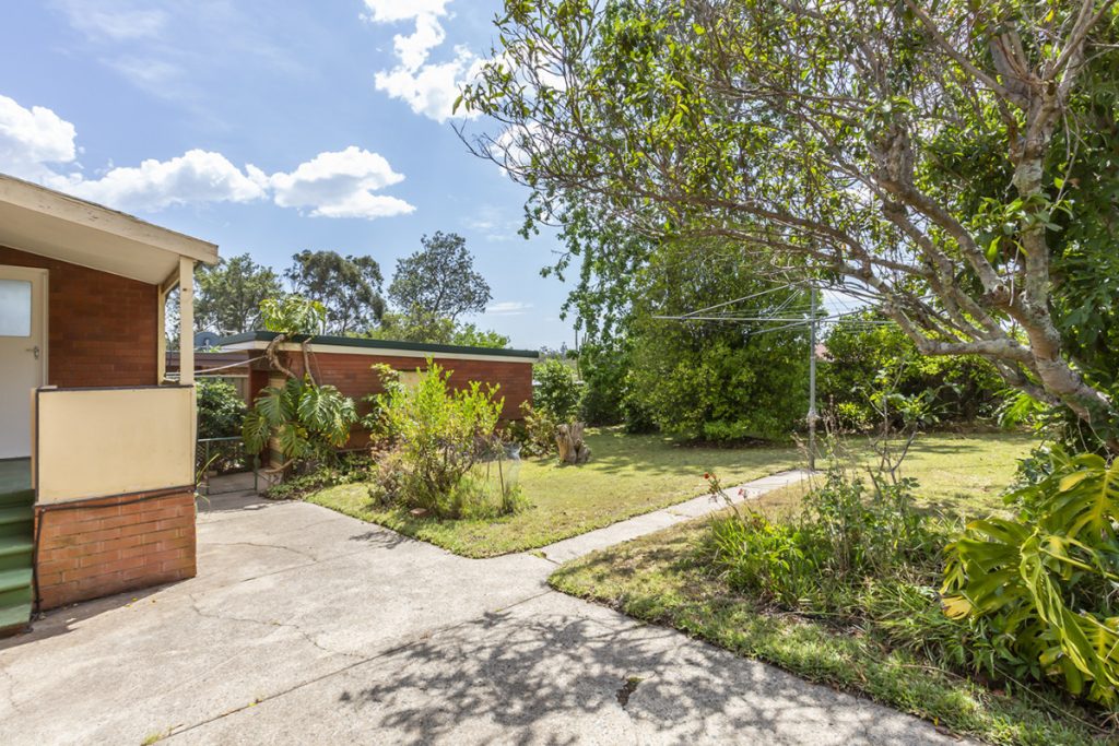 6 Pellion Street, Blaxland NSW 2774 — photo 10