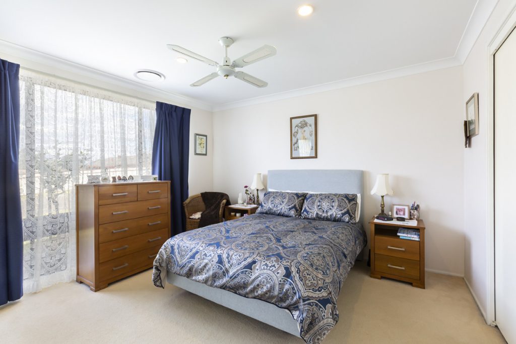 16 Chisholm Crescent, Blaxland NSW 2774 — photo 7