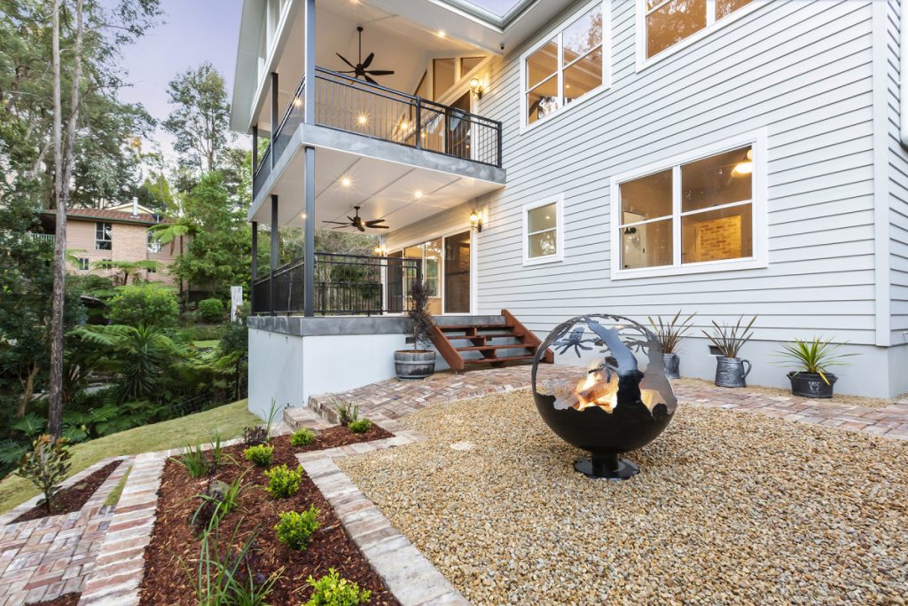 11 Sunny Ridge Road, Winmalee NSW 2777 — photo 4