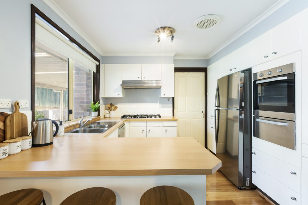 5 Uncle Wattleberry Crescent, Faulconbridge NSW 2776 — photo 3