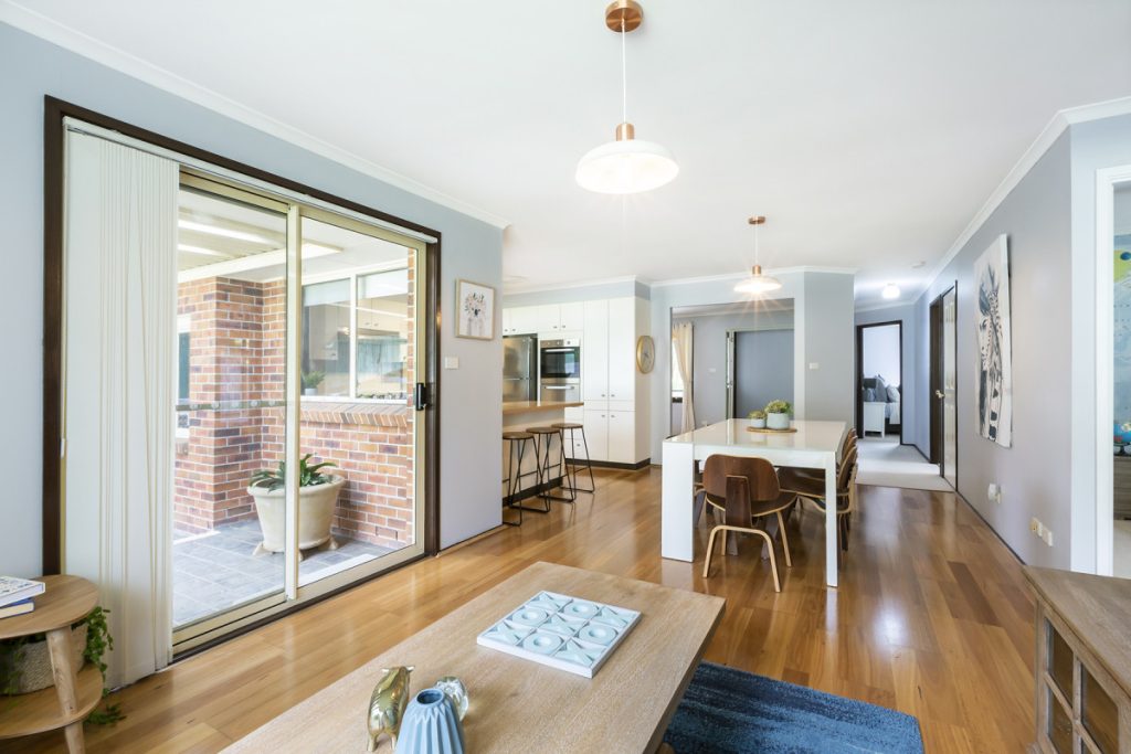 5 Uncle Wattleberry Crescent, Faulconbridge NSW 2776 — photo 4