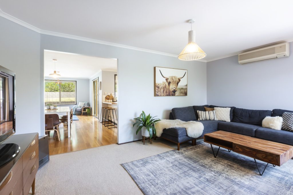 5 Uncle Wattleberry Crescent, Faulconbridge NSW 2776 — photo 5