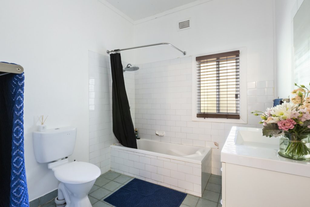 10 Cleveland Street, Lawson NSW 2783 — photo 7